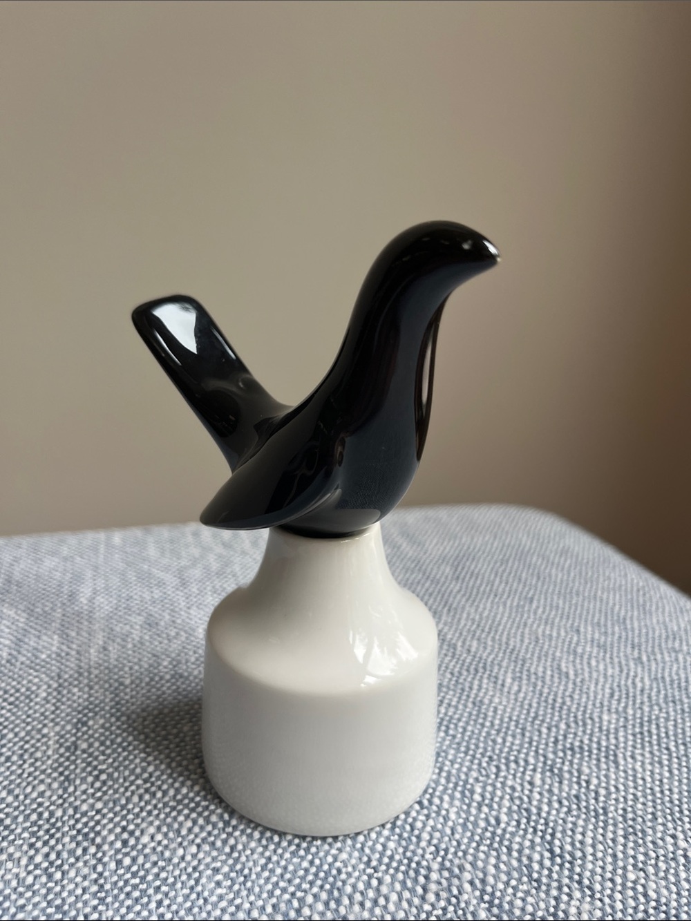 Pie Bird Vintage Porcelain Vent Funnel Crust England 2 piece Blackbird - Picture 10 of 12